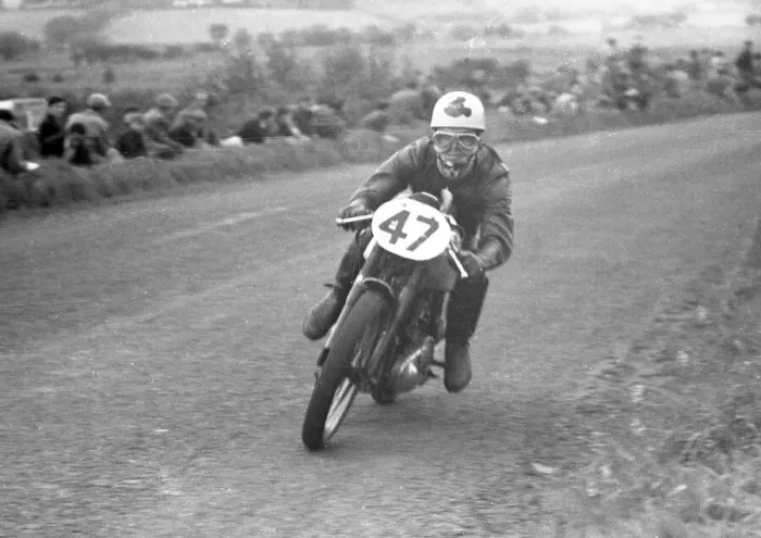 Framed Print : Bob Coulter (BSA) 1957 Senior Ulster Grand Prix Framed Print : Bob Coulter (BSA) 1957 Senior Ulster Grand Prix