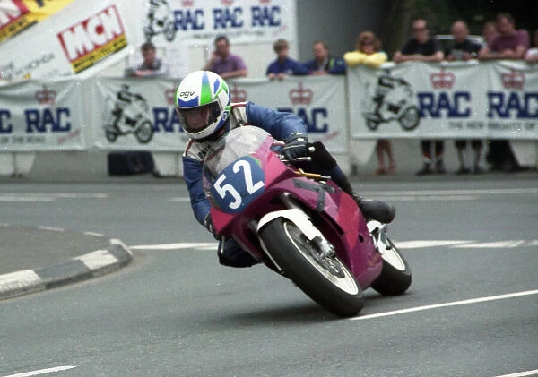 Bob Eva (Yamaha) 1993 Junior TT