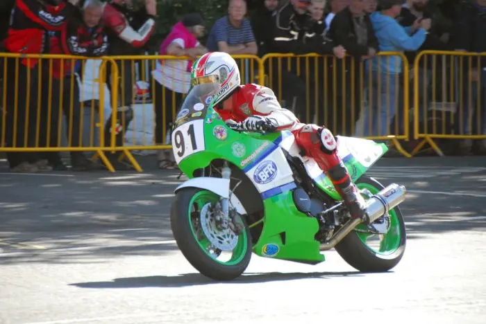 Framed Print : Bob Farrington (Kawasaki) 2014 Formula Two Classic TT Framed Print : Bob Farrington (Kawasaki) 2014 Formula Two Classic TT