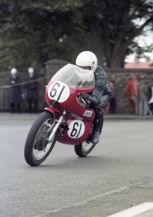 Framed Print : Bob Hill (Aermacchi) 1983 Junior Classic Manx Grand Prix Framed Print : Bob Hill (Aermacchi) 1983 Junior Classic Manx Grand Prix