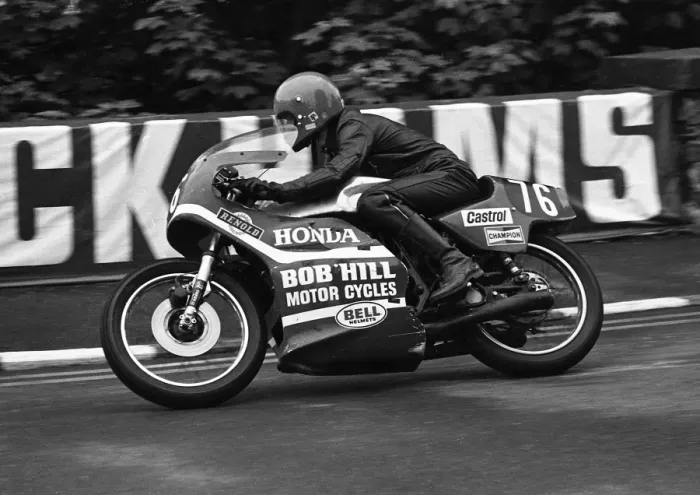 Framed Print : Bob Hill (Honda) 1980 Formula Three TT