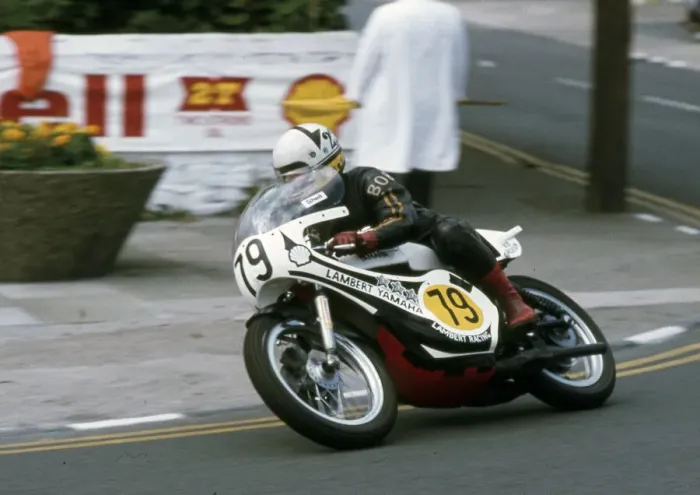 Framed Print : Bob Jackson (Lambert Yamaha) 1977 Senior Manx Grand Prix Framed Print : Bob Jackson (Lambert Yamaha) 1977 Senior Manx Grand Prix