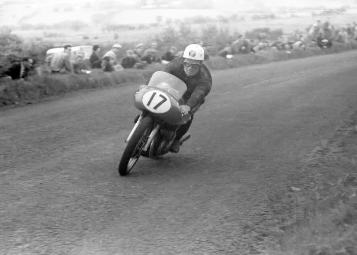 Framed Print : Bob McIntyre (Gilera) 1957 Senior Ulster Grand Prix Framed Print : Bob McIntyre (Gilera) 1957 Senior Ulster Grand Prix