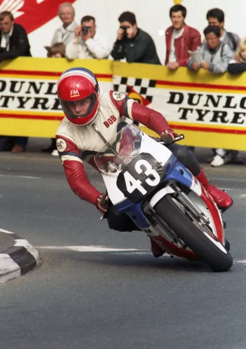 Framed Print : Bob Simmons (Honda) 1990 Lightweight 400 TT Framed Print : Bob Simmons (Honda) 1990 Lightweight 400 TT