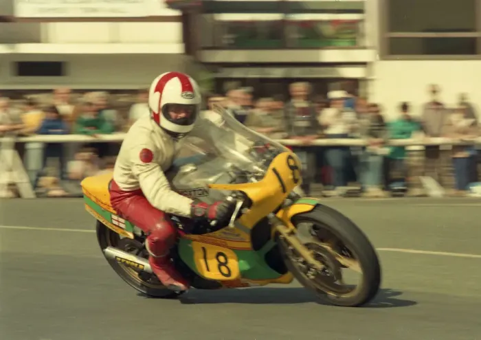 Framed Print : Bob Taylor (Yamaha) 1987 Senior Manx Grand Prix