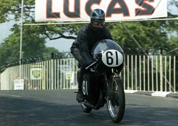 Bob Ware (BSA) 1967 Ultra Lightweight TT