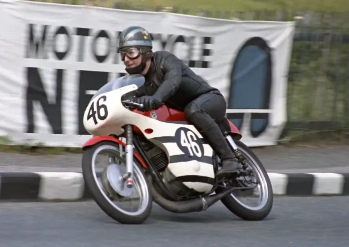Framed Print : Bob Ware (Bultaco) 1970 Ultra Lightweight TT Framed Print : Bob Ware (Bultaco) 1970 Ultra Lightweight TT
