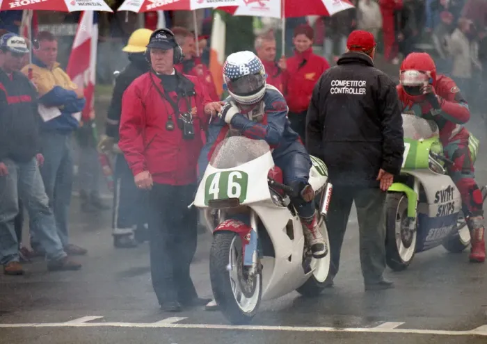 Framed Print : Bill Boldman (Honda) 1998 Lightweight TT Framed Print : Bill Boldman (Honda) 1998 Lightweight TT