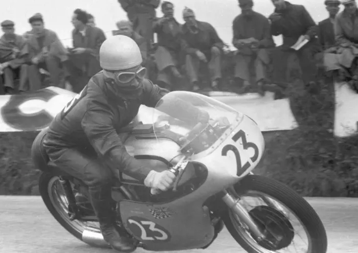 Framed Print : Borro Castellani (Norton) 1958 Senior TT Framed Print : Borro Castellani (Norton) 1958 Senior TT