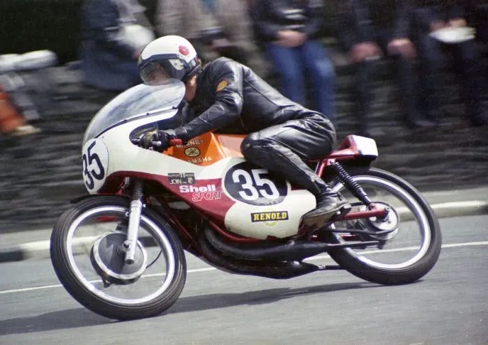 Framed Print : Bill Bowman (Yamaha) 1974 Ultra Lightweight TT Framed Print : Bill Bowman (Yamaha) 1974 Ultra Lightweight TT
