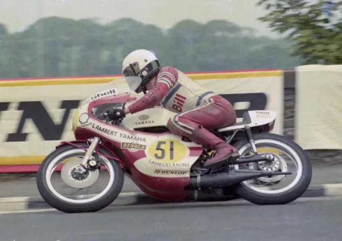 Framed Print : Bill Bowman (Yamaha) 1976 Senior TT Framed Print : Bill Bowman (Yamaha) 1976 Senior TT