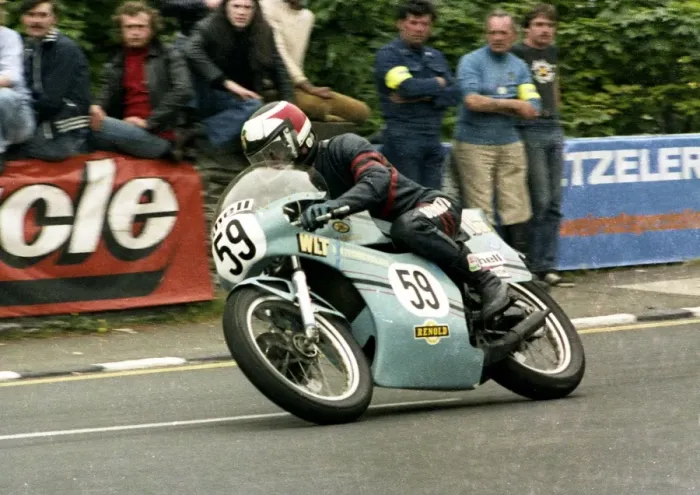 Framed Print : Bill Bowman (Yamaha) 1979 Classic TT Framed Print : Bill Bowman (Yamaha) 1979 Classic TT