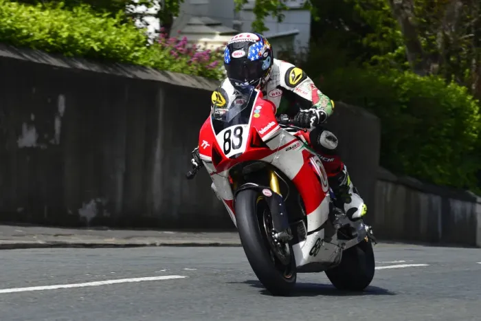Framed Print : Brandon Cretu (Bimota) 2015 Superbike TT Framed Print : Brandon Cretu (Bimota) 2015 Superbike TT