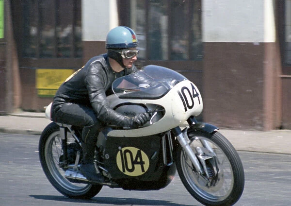 Brian Adams (Norton) 1968 Senior TT