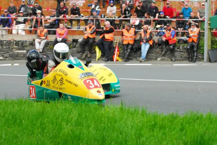 Framed Print : Brian Alflatt & Heath Lane (Suzuki) 2013 Sidecar TT Framed Print : Brian Alflatt & Heath Lane (Suzuki) 2013 Sidecar TT