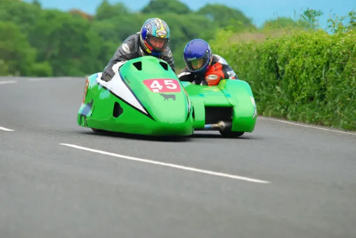 Framed Print : Brian Alflatt & Herve Chenu (Baker Suzuki) 2010 Sidecar TT Framed Print : Brian Alflatt & Herve Chenu (Baker Suzuki) 2010 Sidecar TT