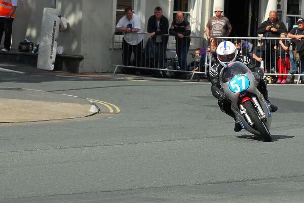 Brian Cooper (Honda Drixton) 2015 350 Classic TT