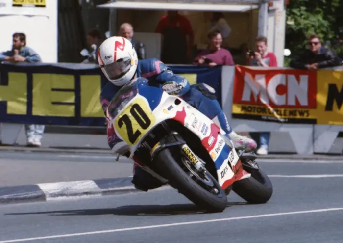 Framed Print : Brian Gardiner (Honda) 1994 Supersport 600 TT Framed Print : Brian Gardiner (Honda) 1994 Supersport 600 TT