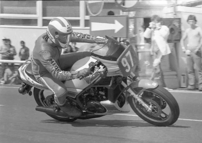 Framed Print : Brian Gray (Yamaha) 1984 Production TT Framed Print : Brian Gray (Yamaha) 1984 Production TT