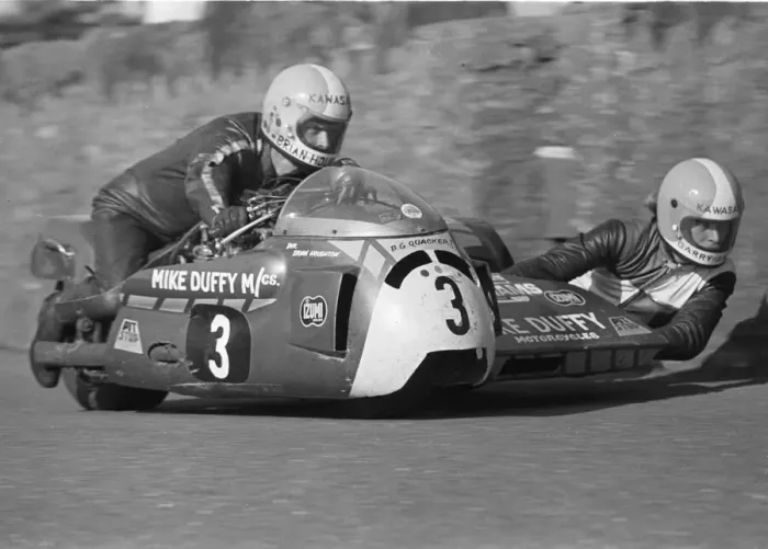 Framed Print : Brian Houghton & G Jacques (Kawasaki) 1978 Southern 100 Framed Print : Brian Houghton & G Jacques (Kawasaki) 1978 Southern 100