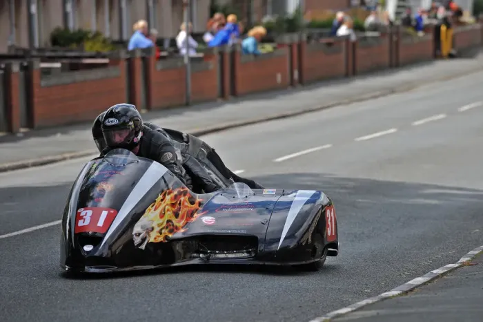 Framed Print : Brian Kelly & Jason O Connor (MR Equipe Yamaha) 2014 Sidecar TT Framed Print : Brian Kelly & Jason O Connor (MR Equipe Yamaha) 2014 Sidecar TT