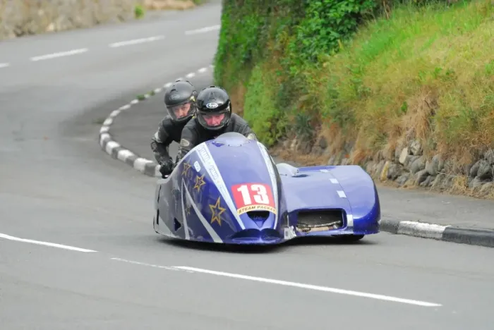 Framed Print : Brian Kelly & Jason O Connor (MR Equipe Yamaha) 2016 Southern 100 Framed Print : Brian Kelly & Jason O Connor (MR Equipe Yamaha) 2016 Southern 100