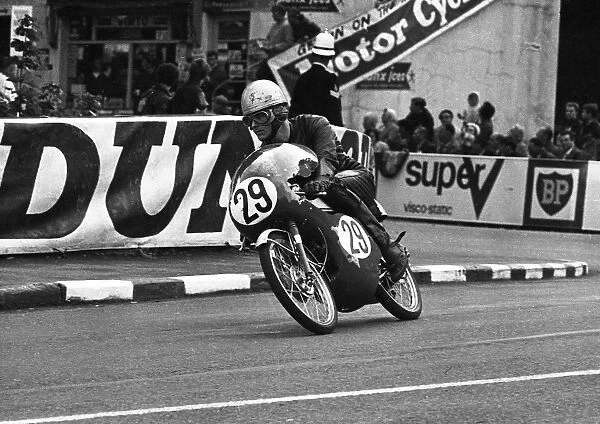 Brian Kettle (Honda) 1966 50cc TT