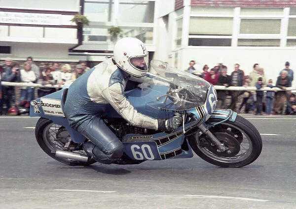 Brian Lund (Yamaha) 1983 Junior Manx Grand Prix