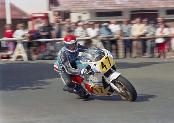 Brian Raynor (Yamaha) 1987 Senior Manx Grand Prix