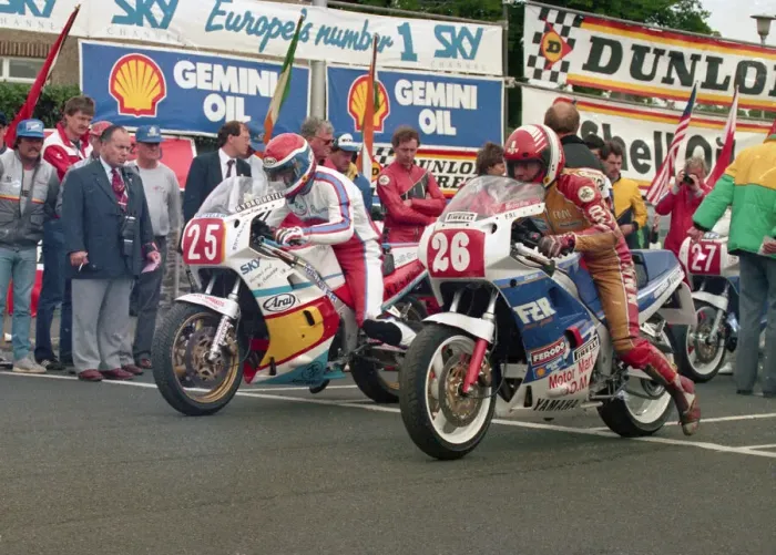 Framed Print : Brian Raynor (Yamaha) and Eddie Roberts (Yamaha) 1988 Production A TT Framed Print : Brian Raynor (Yamaha) and Eddie Roberts (Yamaha) 1988 Production A TT
