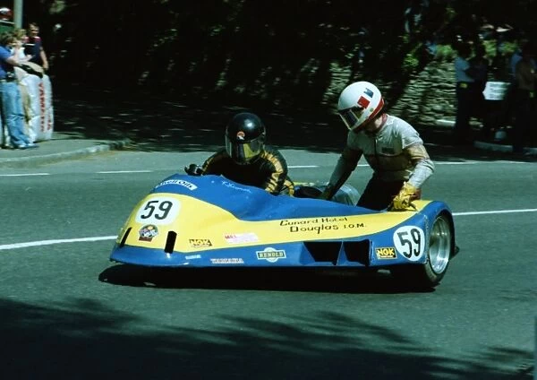 Brian Rostron & Keith Newman (Yamaha) 1982 Sidecar TT