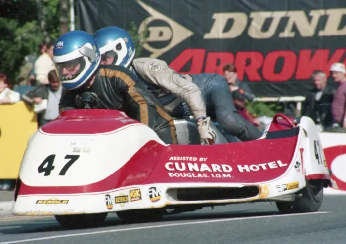 Framed Print : Brian Rostron & Tony Wilde (Yamaha) 1987 Sidecar TT Framed Print : Brian Rostron & Tony Wilde (Yamaha) 1987 Sidecar TT