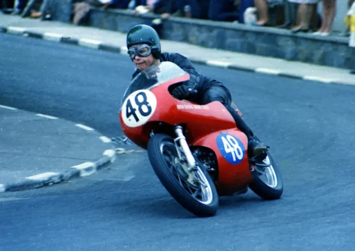 Framed Print : Brian Steenson (Aermacchi) 1968 Junior TT Framed Print : Brian Steenson (Aermacchi) 1968 Junior TT