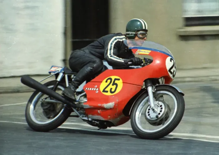 Framed Print : Brian Steenson (Seeley Matchless) 1969 Senior TT Framed Print : Brian Steenson (Seeley Matchless) 1969 Senior TT