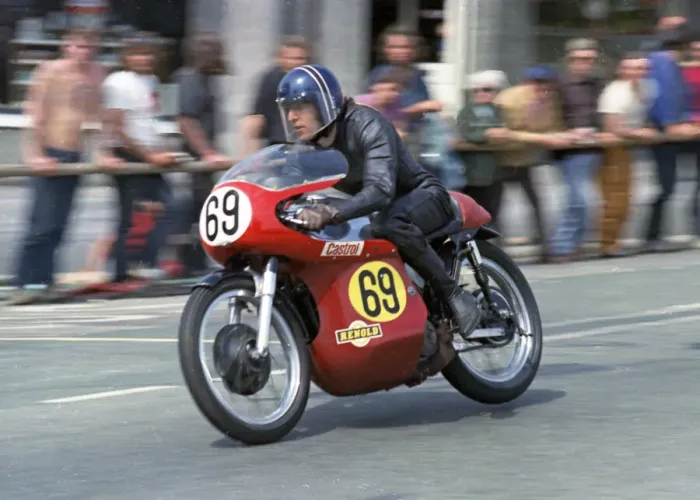 Framed Print : Brian Taggart (Norton) 1973 Senior TT Framed Print : Brian Taggart (Norton) 1973 Senior TT