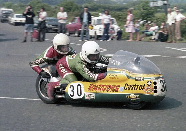 Brian Webb & Colin Booker (Yamaha) 1978 Sidecar TT