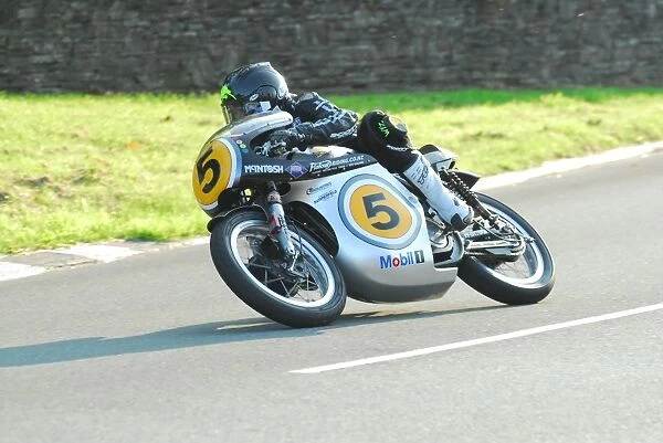 Bruce Anstey (McIntosh Manx) 2013 Classic TT