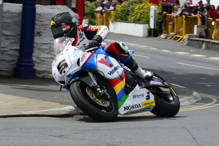 Framed Print : Bruce Anstey (Padgett Honda) 2014 Senior TT Framed Print : Bruce Anstey (Padgett Honda) 2014 Senior TT
