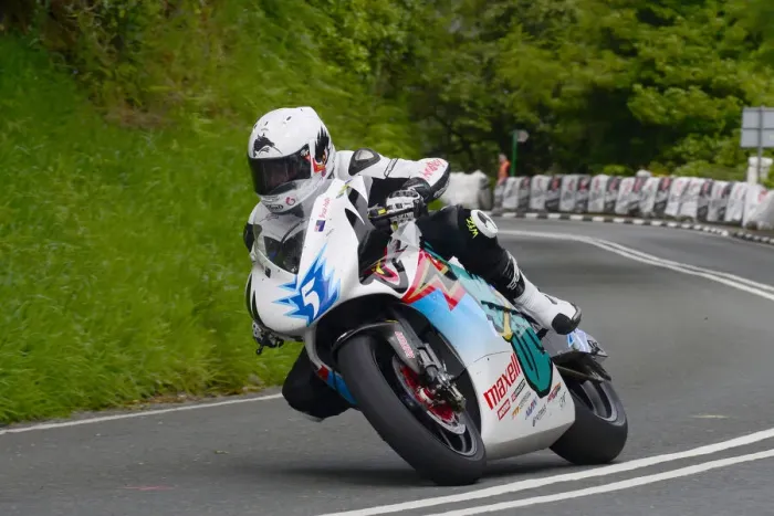 Framed Print : Bruce Anstey (Shinden) 2014 TT Zero Framed Print : Bruce Anstey (Shinden) 2014 TT Zero