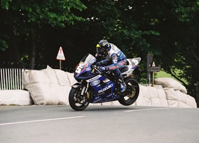 Framed Print : Bruce Anstey (Suzuki) 2004 Production 600 TT