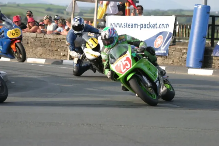Framed Print : Callum O Shea (Kawasaki) 2007 Steam Packet Races Framed Print : Callum O Shea (Kawasaki) 2007 Steam Packet Races