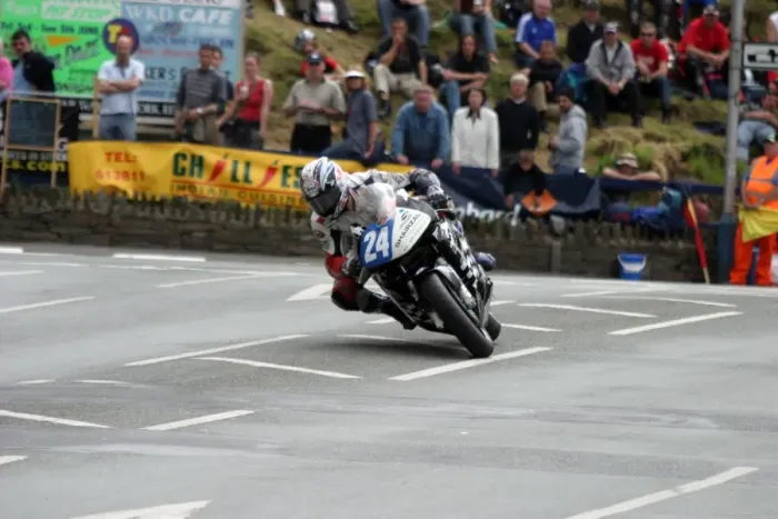 Framed Print : Cameron Donald (Honda) 2005 Senior TT
