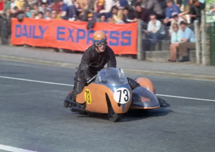 Framed Print : Campbell Smith & B Steele (BSA) 1969 750 Sidecar TT Framed Print : Campbell Smith & B Steele (BSA) 1969 750 Sidecar TT