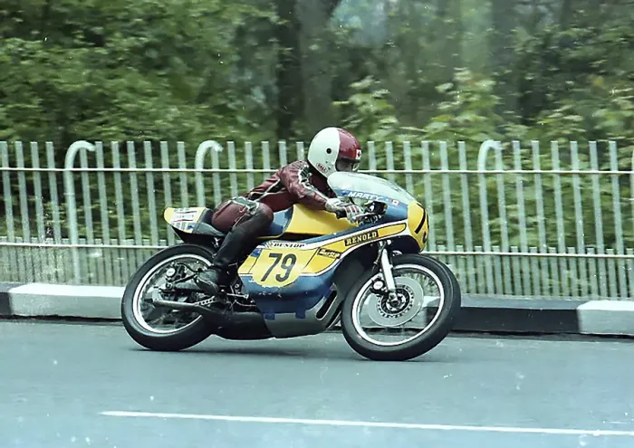 Framed Print : Canadian Martin Hall (Yamaha) at Braddan Bridge