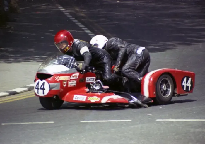 Framed Print : Canadian Vic Hudson & Robin Udall (Suzuki) 1974 500 Sidecar TT Framed Print : Canadian Vic Hudson & Robin Udall (Suzuki) 1974 500 Sidecar TT