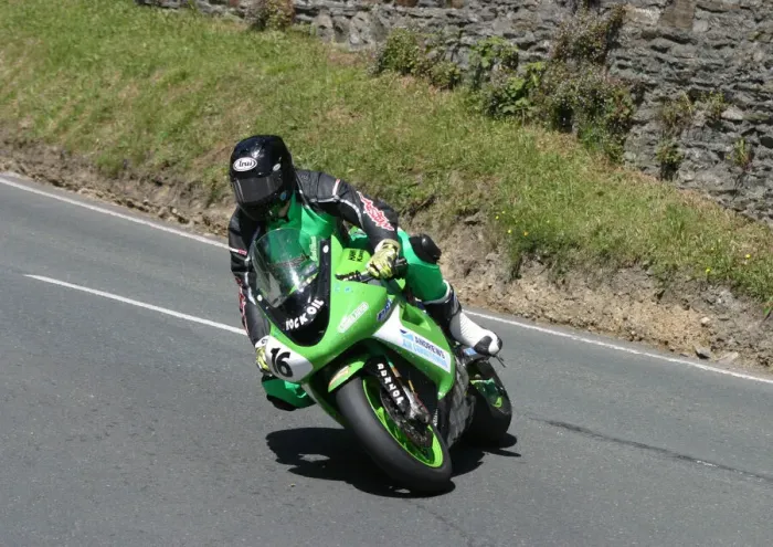 Framed Print : Carl Rennie (Kawasaki) 2006 Superbike TT Framed Print : Carl Rennie (Kawasaki) 2006 Superbike TT