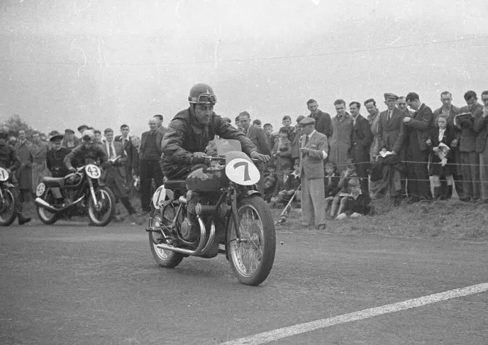 Framed Print : Carlo Bandirola (Gilera) 1949 Senior Ulster Grand Prix Framed Print : Carlo Bandirola (Gilera) 1949 Senior Ulster Grand Prix