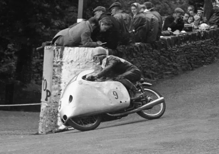Framed Print : Carlo Ubbiali (MV) 1955 Ultra Lightweight TT Framed Print : Carlo Ubbiali (MV) 1955 Ultra Lightweight TT