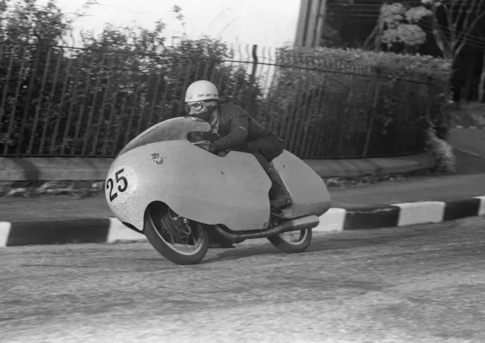 Framed Print : Carlo Ubbiali (MV) 1957 Ultra Lightweight TT