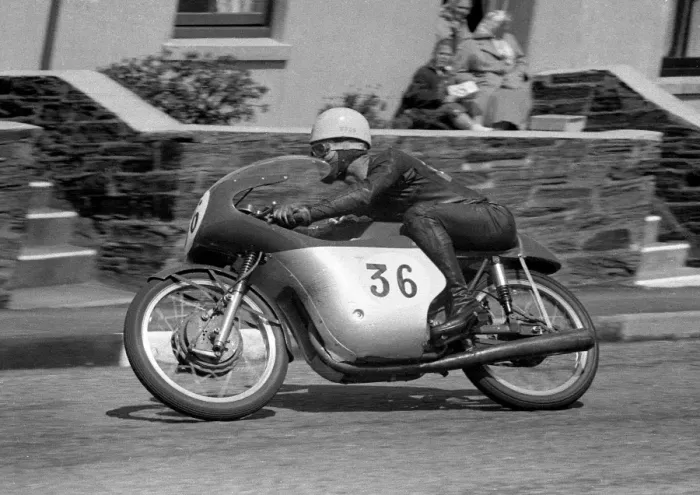 Framed Print : Carlo Ubbiali (MV) 1959 Ultra Lightweight TT Framed Print : Carlo Ubbiali (MV) 1959 Ultra Lightweight TT